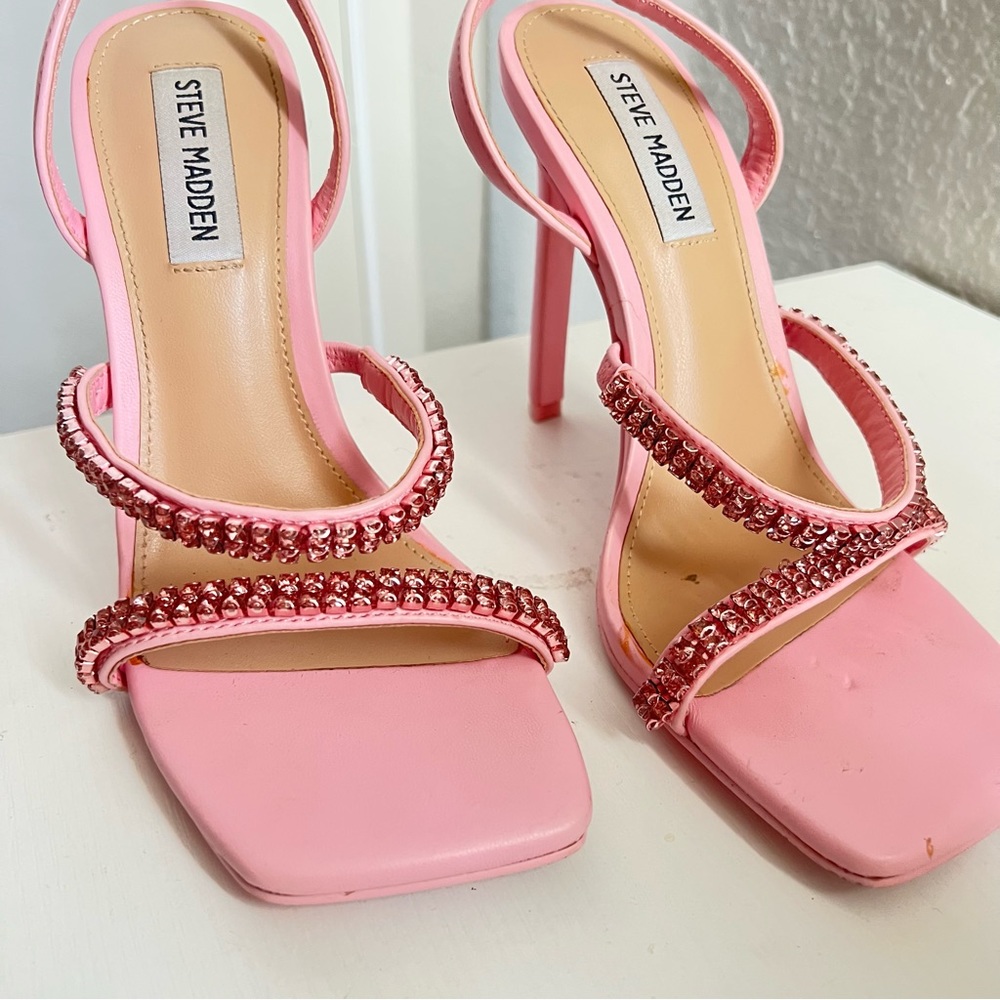 Steve Madden Pink rhinestone heels